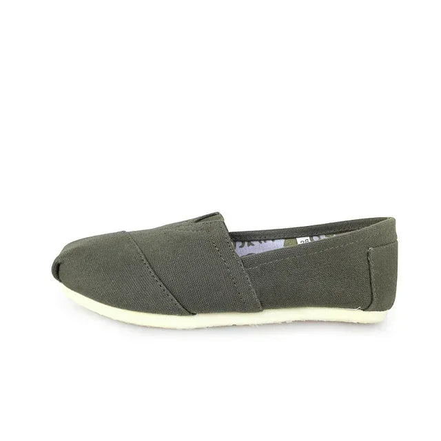 Langlebige und stützende orthopädische Schuhe