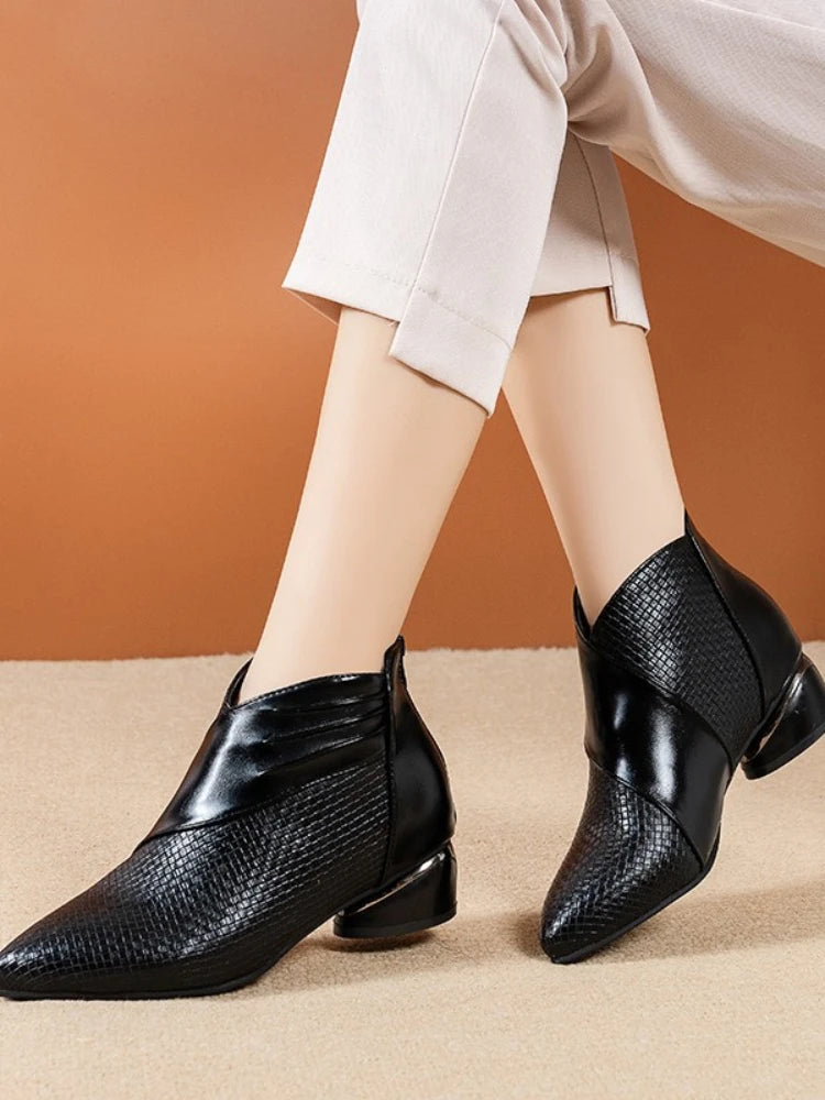 Langlebige und stützende orthopädische Stiefel