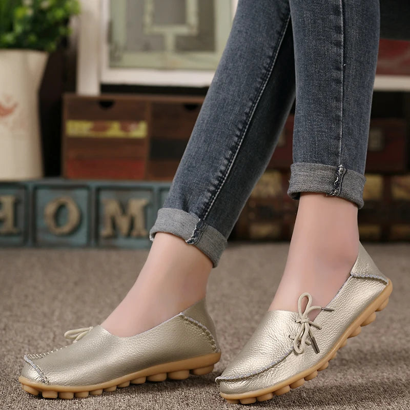 Modische und stützende orthopädische Ballerinas