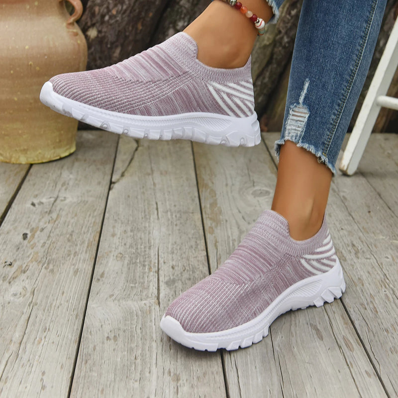 Bequeme und modische orthopädische Turnschuhe
