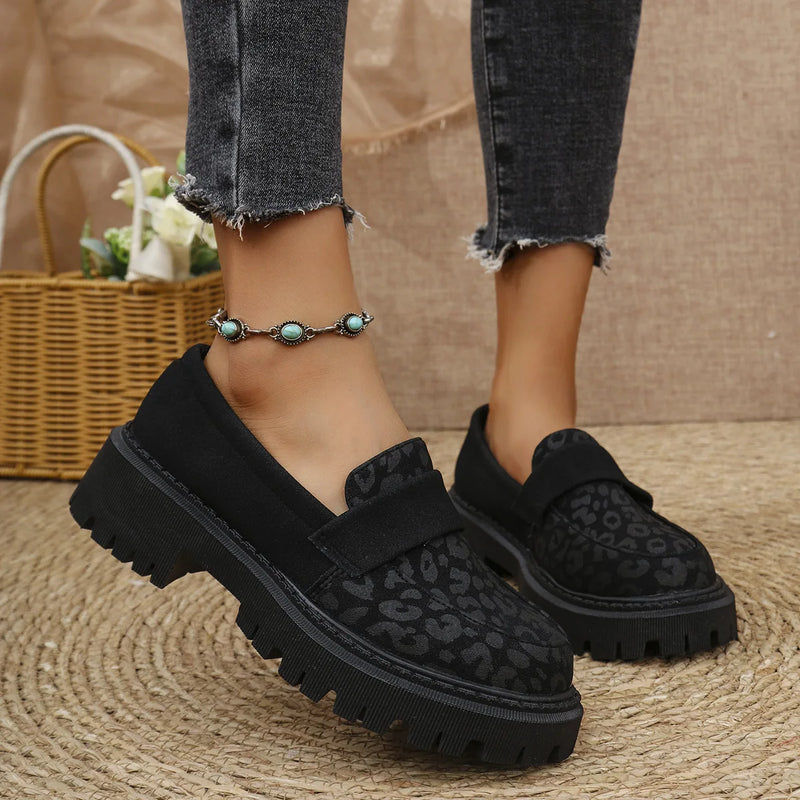 Stützende und stilvolle orthopädische Slipper
