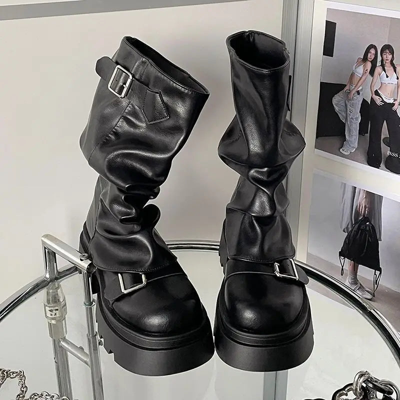 Maßgeschneiderte und bequeme orthopädische Stiefel