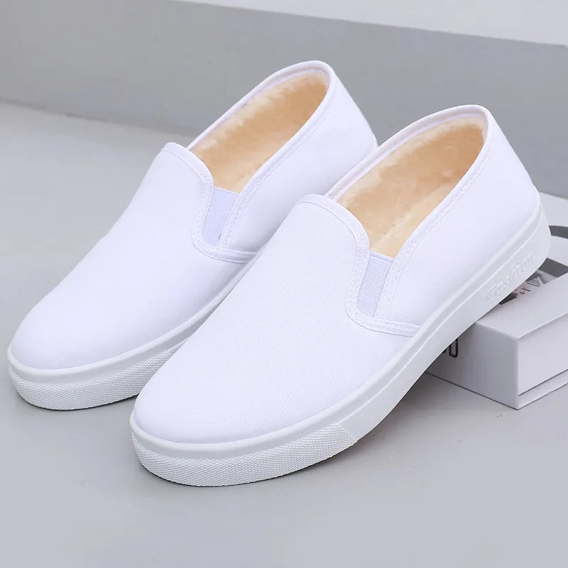 Stützende und stilvolle orthopädische Slipper