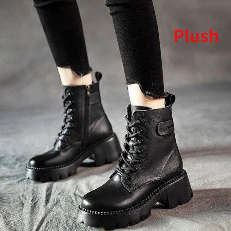 Stützende und stilvolle orthopädische Stiefel