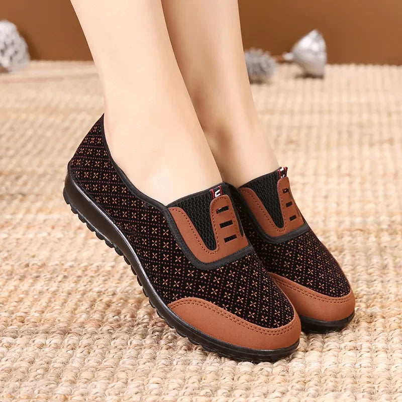 Elegante und stützende orthopädische Slipper