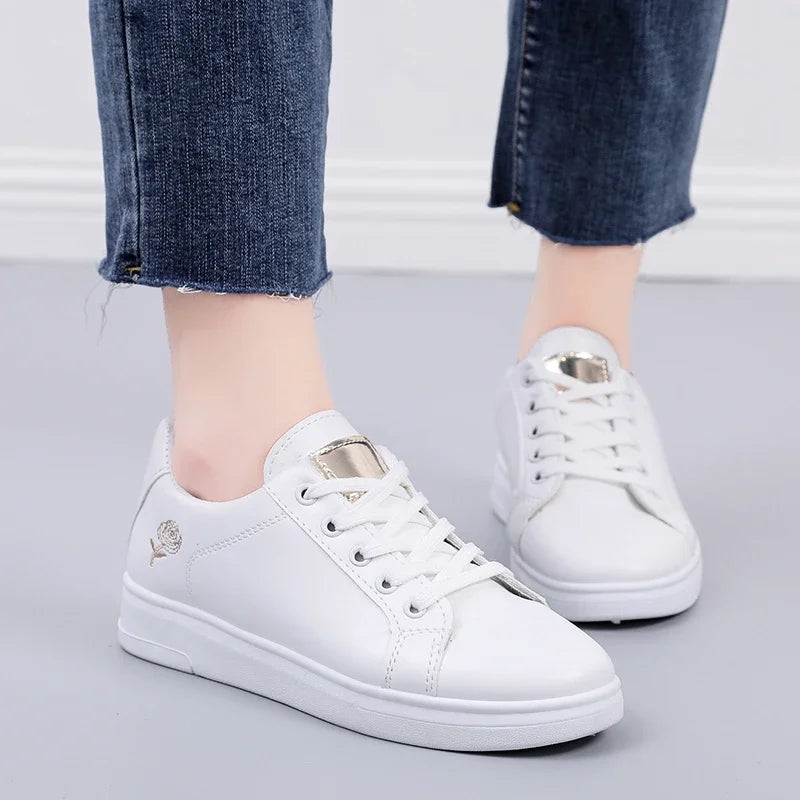 Modische und stützende orthopädische Schuhe