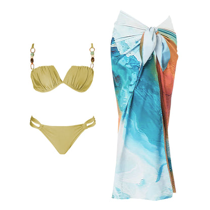 Casually Bikini With a Refined Edge