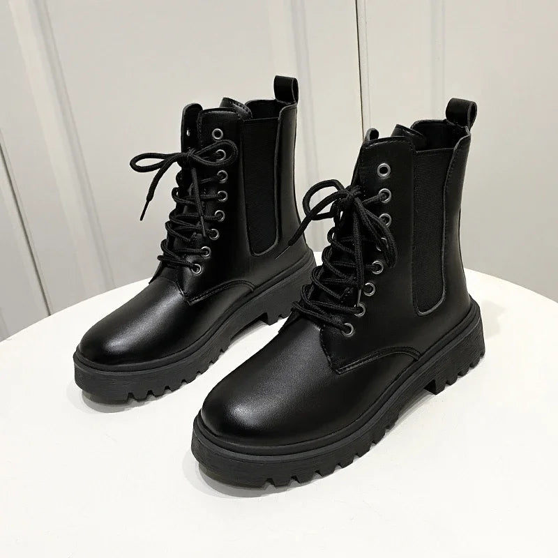 Elegante und stützende orthopädische Stiefel