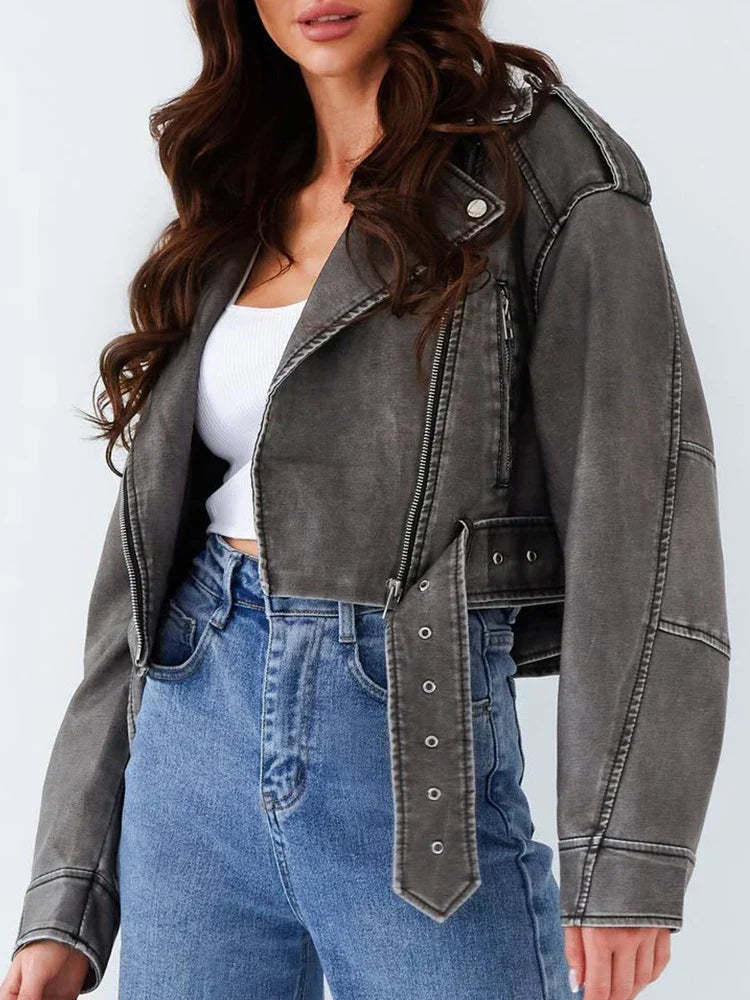 Wunderschön gefertigte Jacke
