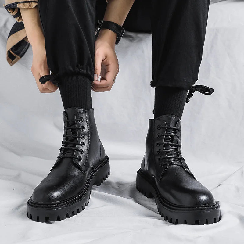 Maßgeschneiderte und bequeme orthopädische Stiefel