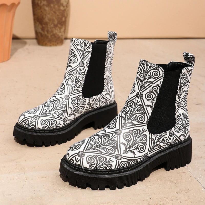 Lässige und stützende orthopädische Stiefel