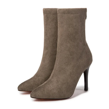 Maßgeschneiderte und bequeme orthopädische Absätze