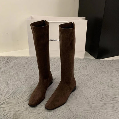 Bequeme und modische orthopädische Stiefel