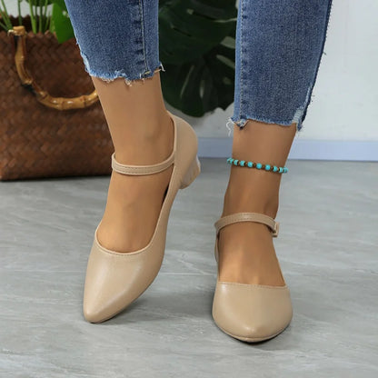 Modische und stützende orthopädische Schuhe