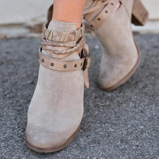 Hochwertige orthopädische Stiefel