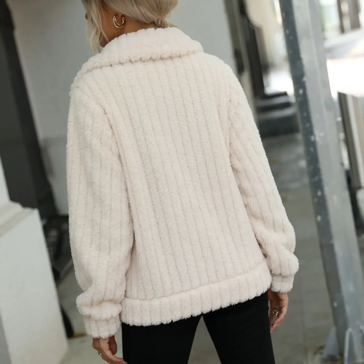 Anmutig gestaltete Jacke