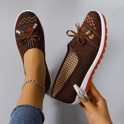 Maßgeschneiderte und bequeme orthopädische Turnschuhe