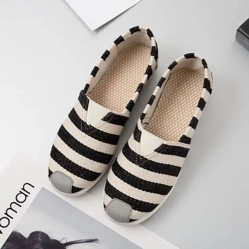 Bequeme und modische orthopädische Ballerinas