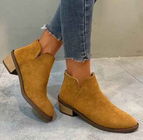 Vielseitige und stützende orthopädische Stiefel