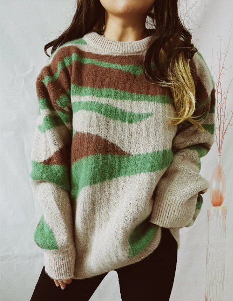 Klassisch gestaltete Pullover