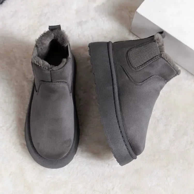 Elegante und stützende orthopädische Stiefel