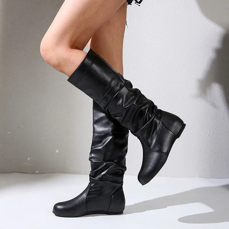 Stützende und trendige orthopädische Stiefel
