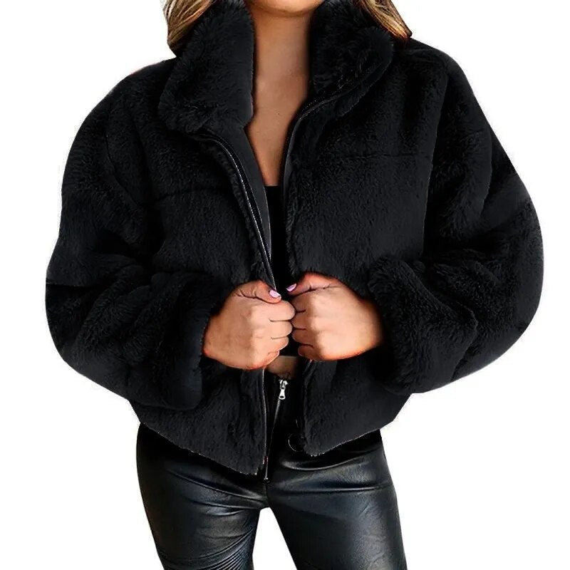 Klassisch gestaltete Jacke