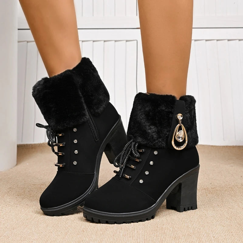 Stützende und trendige orthopädische Stiefel