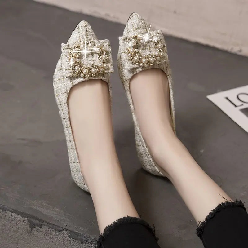 Bequeme und modische orthopädische Absätze