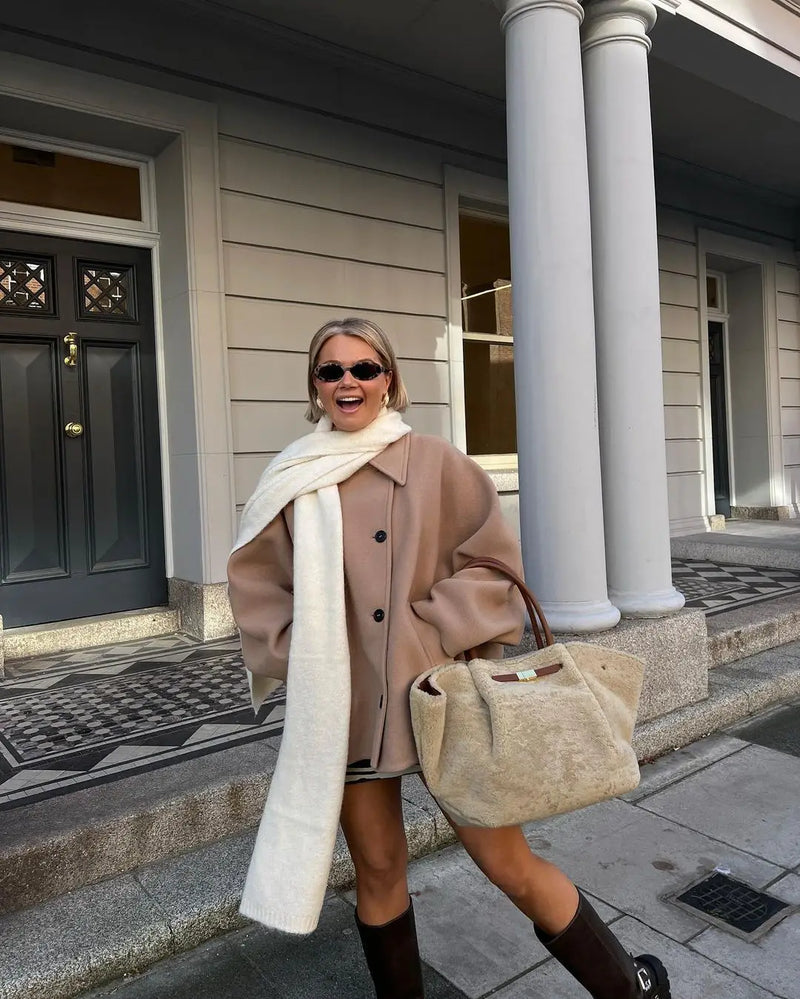 Anmutig gestaltete Jacke