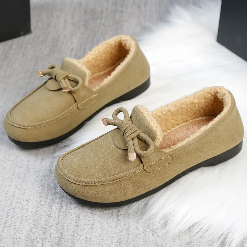 Elegante und stützende orthopädische Schuhe