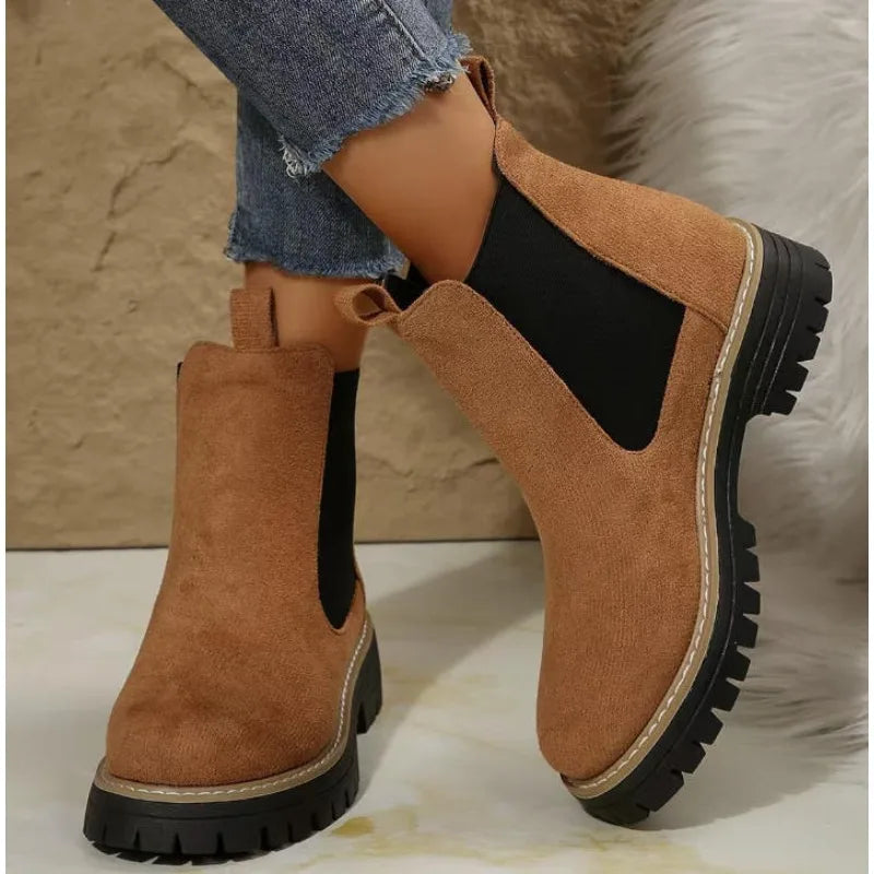 Elegante und stützende orthopädische Stiefel