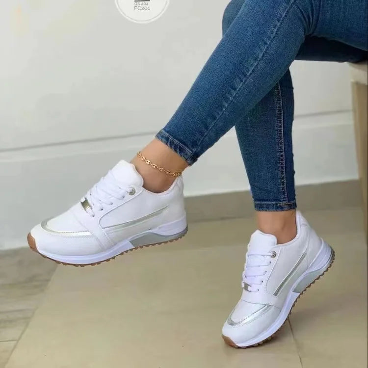 Modische und stützende orthopädische Turnschuhe