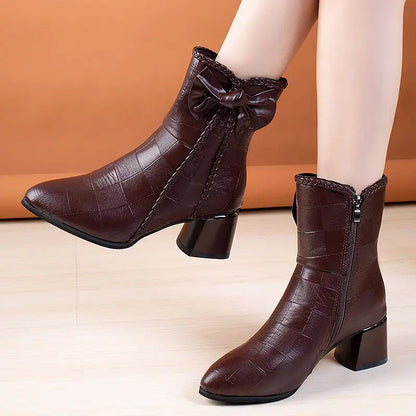 Hochwertige orthopädische Stiefel