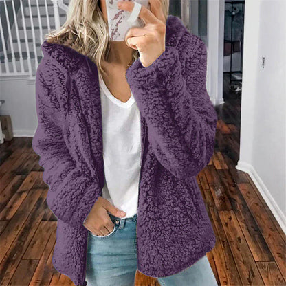 Klassisch gestaltete Jacke