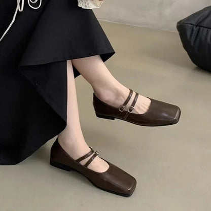 Lässige und stützende orthopädische Schuhe