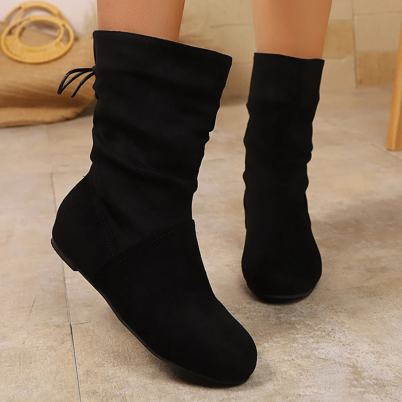 Stützende und trendige orthopädische Stiefel