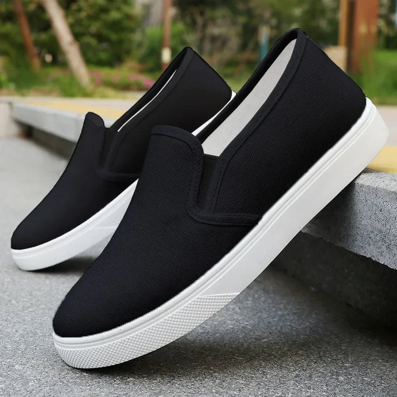 Stützende und stilvolle orthopädische Schuhe