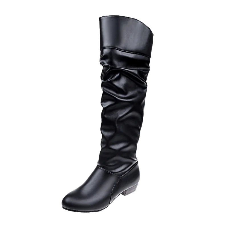 Stützende und trendige orthopädische Stiefel
