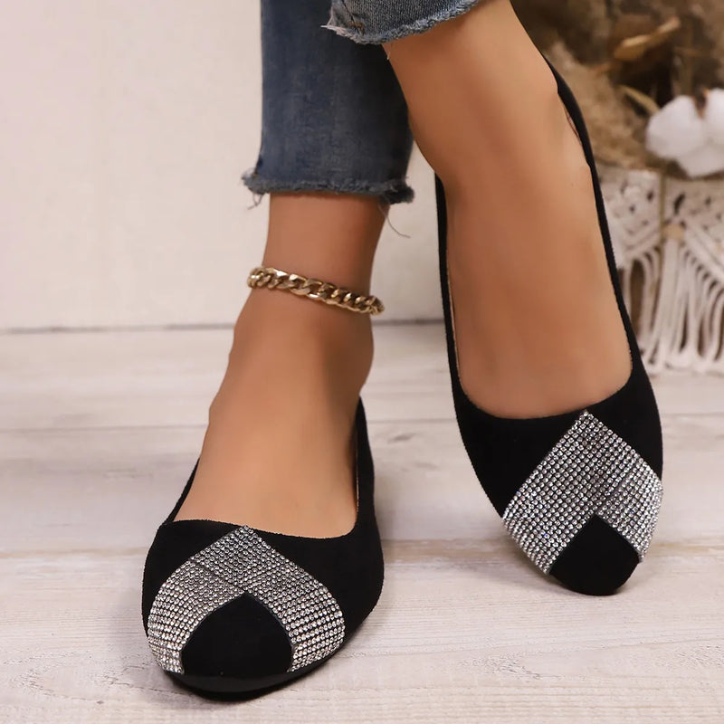 Stützende und trendige orthopädische Schuhe