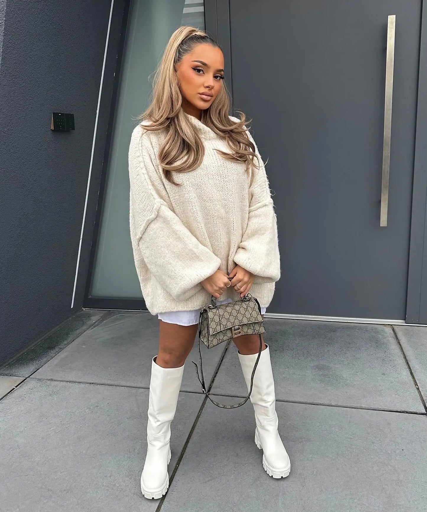 Modern und minimalistisch Pullover