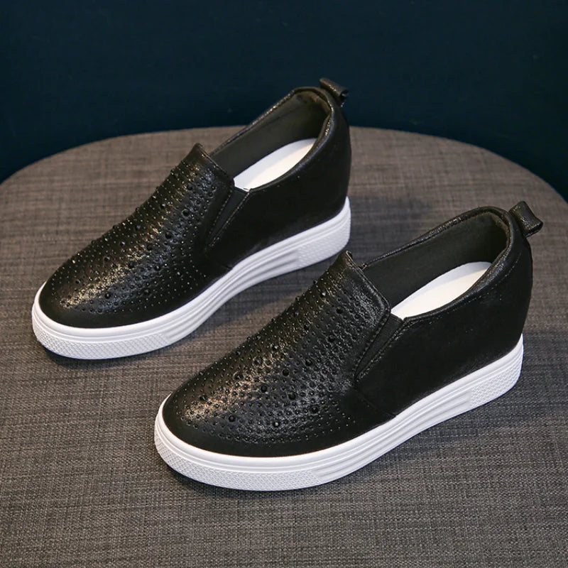 Stützende und trendige orthopädische Turnschuhe