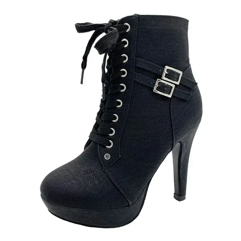 Elegante und stützende orthopädische Stiefel