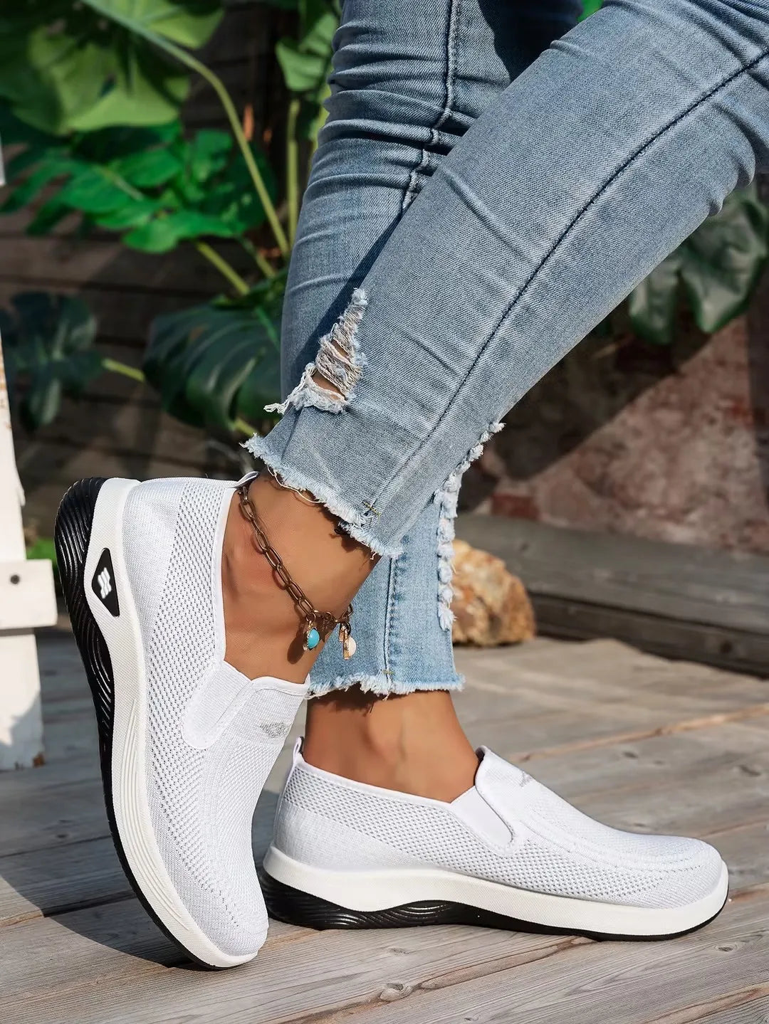 Modische und stützende orthopädische Schuhe