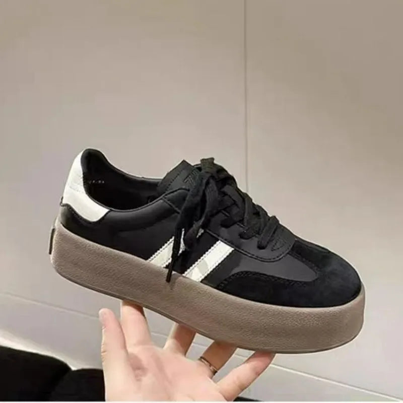 Maßgeschneiderte und bequeme orthopädische Turnschuhe