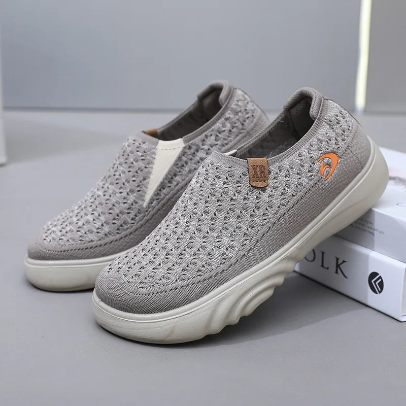Bequeme und modische orthopädische Schuhe