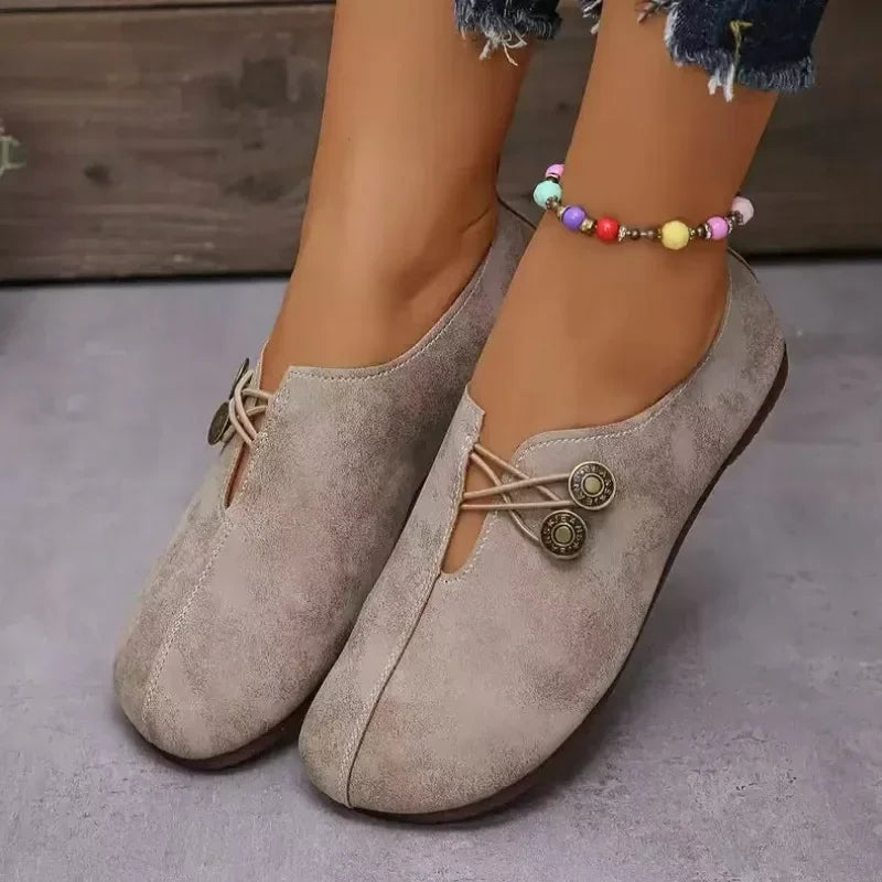 Stützende und trendige orthopädische Slipper