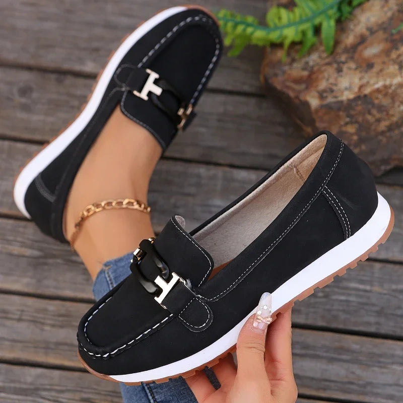 Modische und stützende orthopädische Schuhe