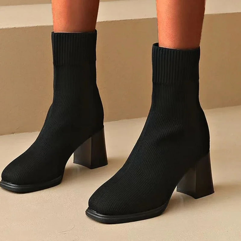 Vielseitige und stützende orthopädische Stiefel