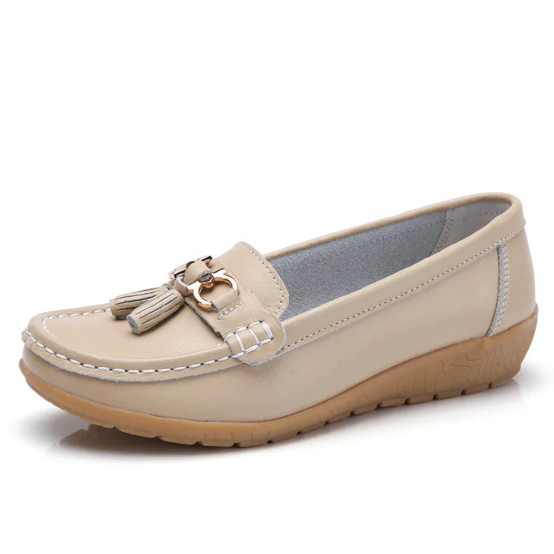 Elegante und stützende orthopädische Turnschuhe